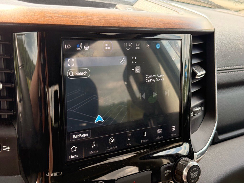 2022 Ram 1500 Laramie photo 16
