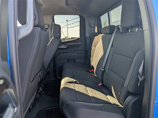 2025 Chevrolet Silverado 1500 LT photo 15