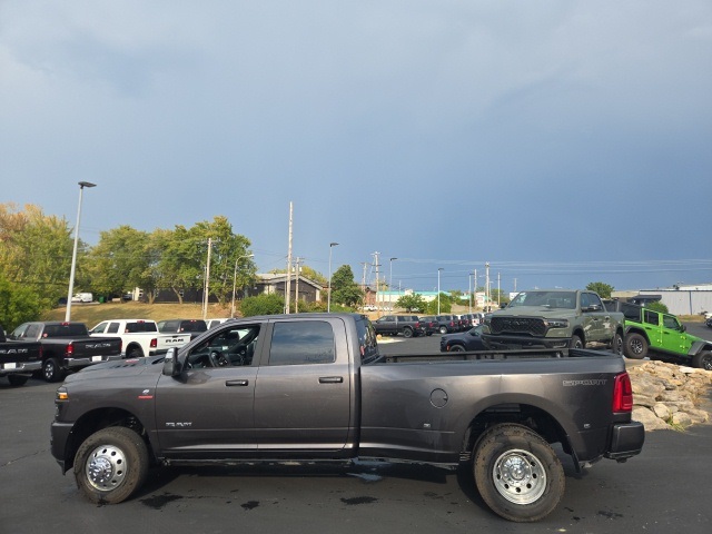 2026 Ram 3500 Laramie photo 6