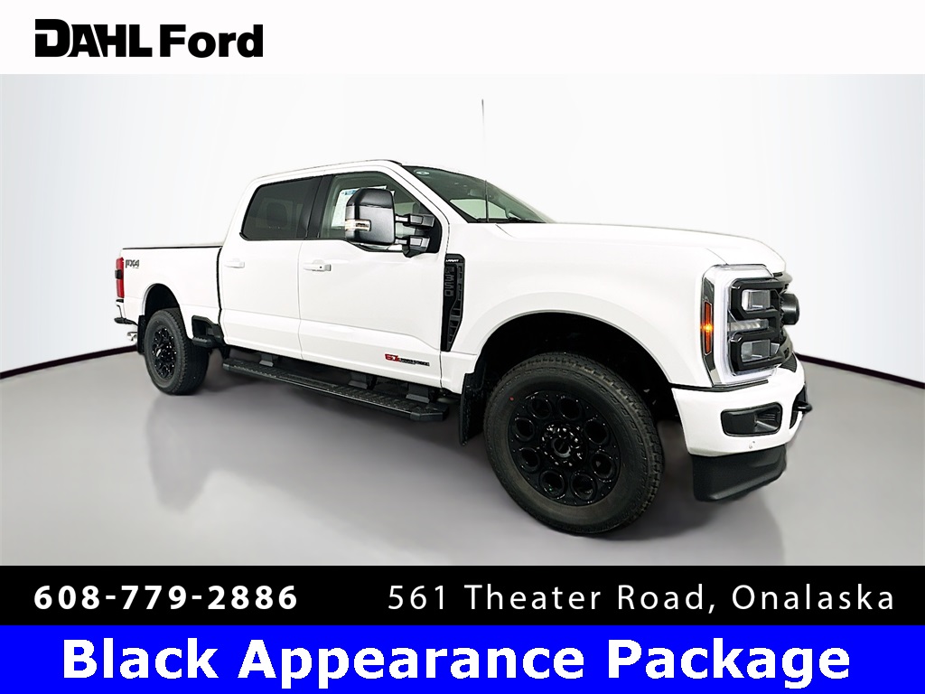 2025 Ford F-350 Super Duty Lariat's photo