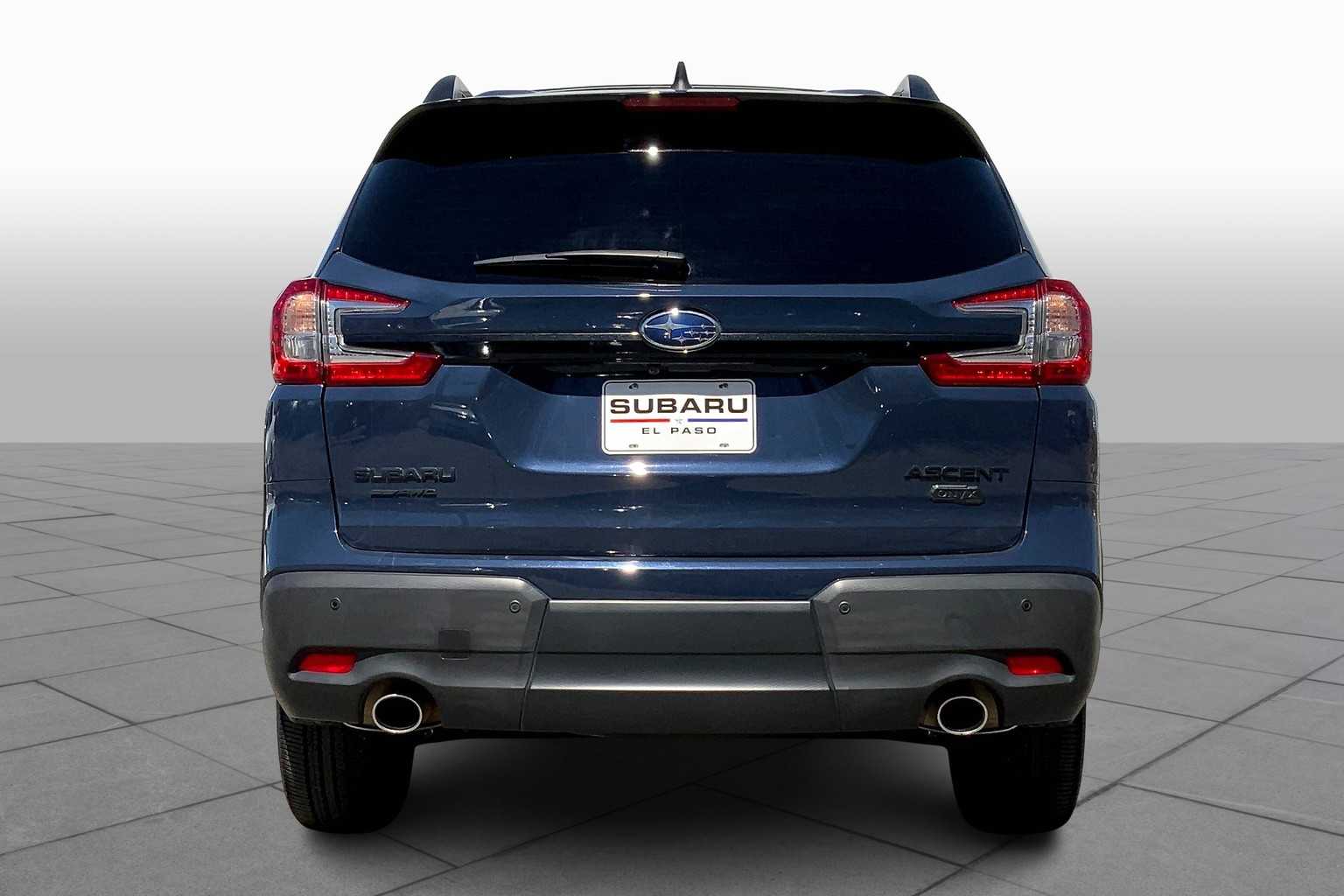 2025 Subaru Ascent Onyx Edition photo 4