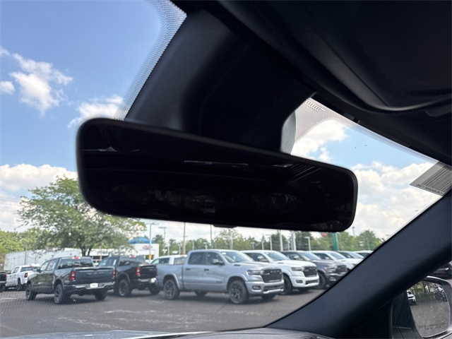 2025 Jeep Grand Cherokee Laredo X photo 26