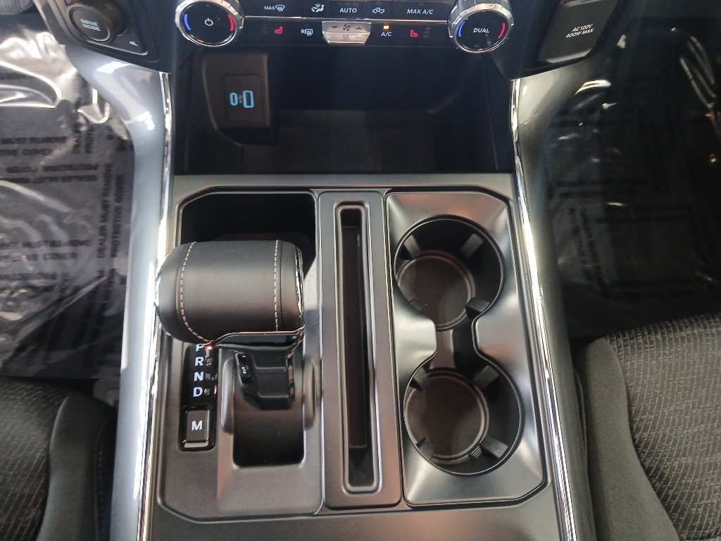 2023 Ford F-150 XLT photo 15