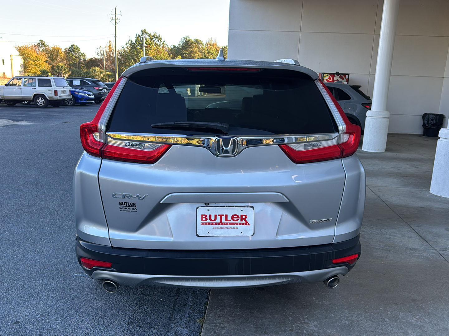 2019 Honda CR-V Touring photo 4