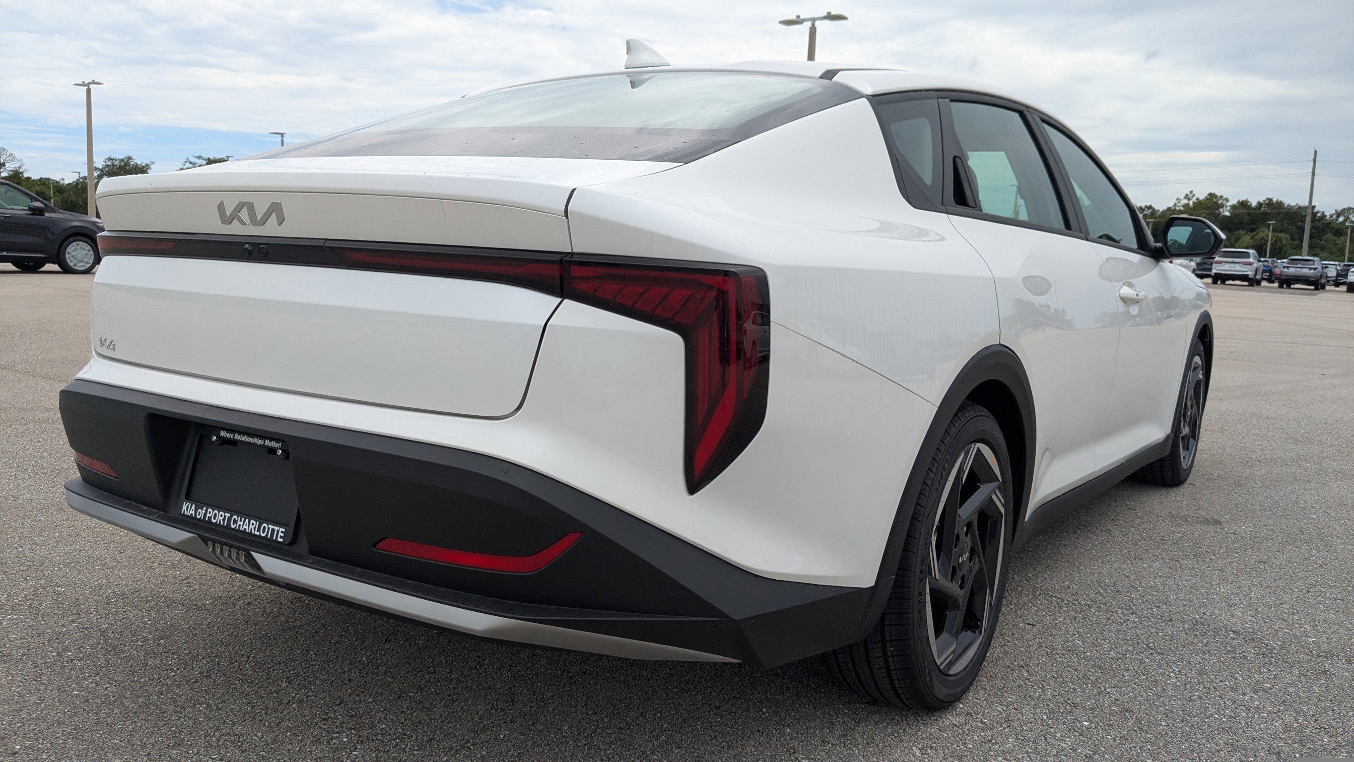 2025 Kia K4 EX photo 5