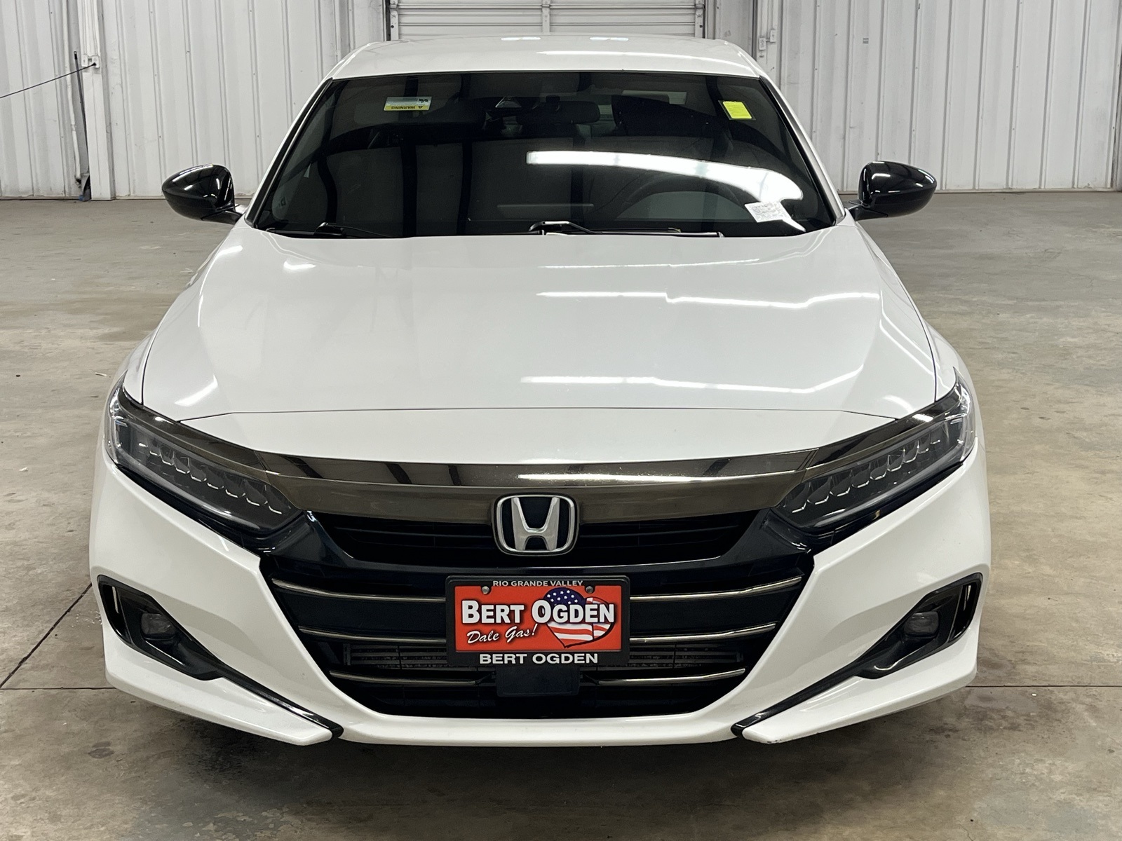 2022 Honda Accord Sport photo 2