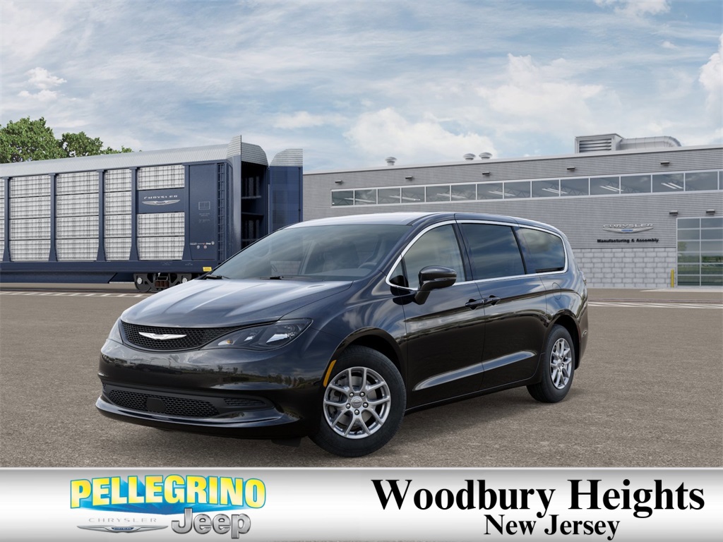 2026 Chrysler Voyager LX's photo