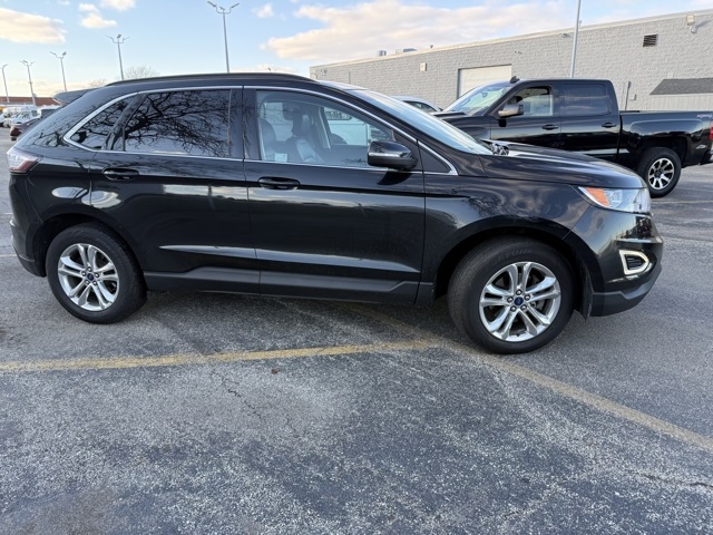 2015 Ford Edge SEL photo 3