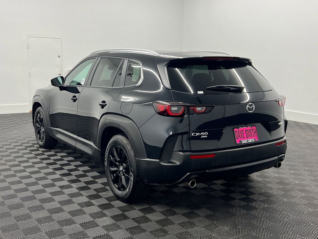 2025 Mazda CX-50 2.5 S Preferred photo 2