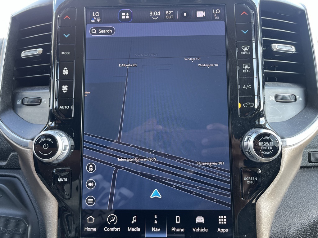 2024 Ram 2500 Laramie photo 3