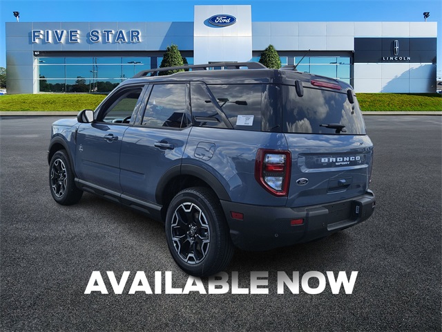 2025 Ford Bronco Sport Outer Banks photo 5