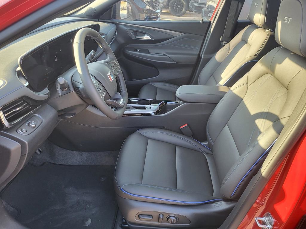 2026 Buick Envista ST photo 6