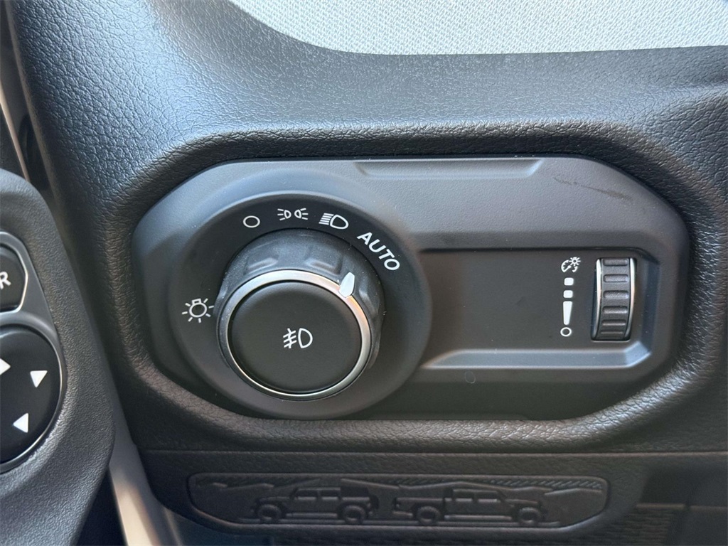 2025 Jeep Wrangler Sport S photo 27