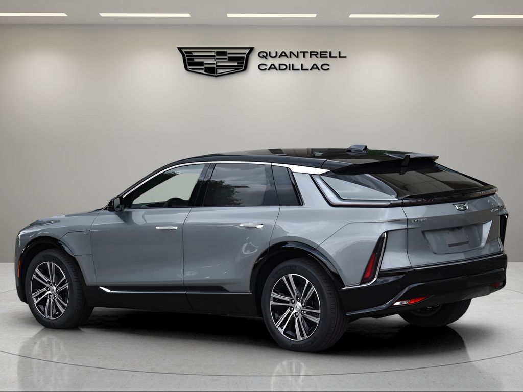 2025 Cadillac Lyriq Luxury photo 6