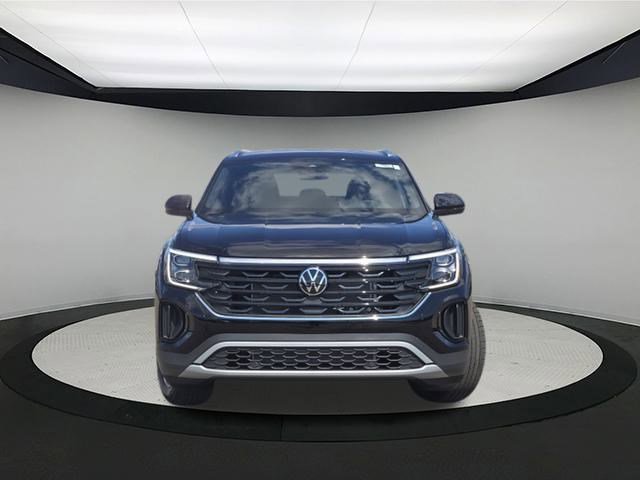 2026 Volkswagen Atlas Cross Sport SE photo 2