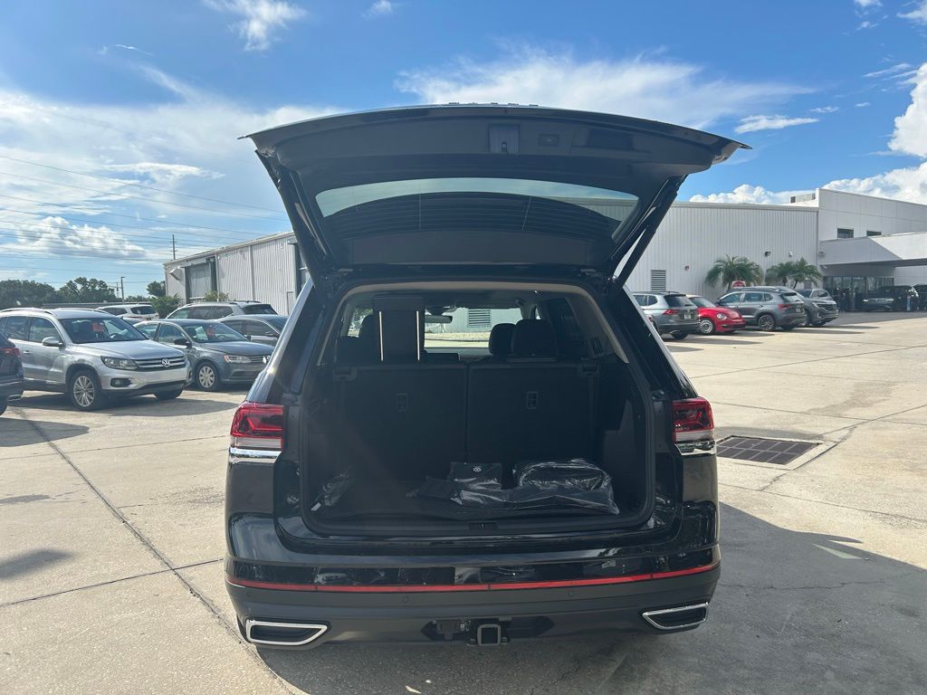 2026 Volkswagen Atlas SE Technology photo 32