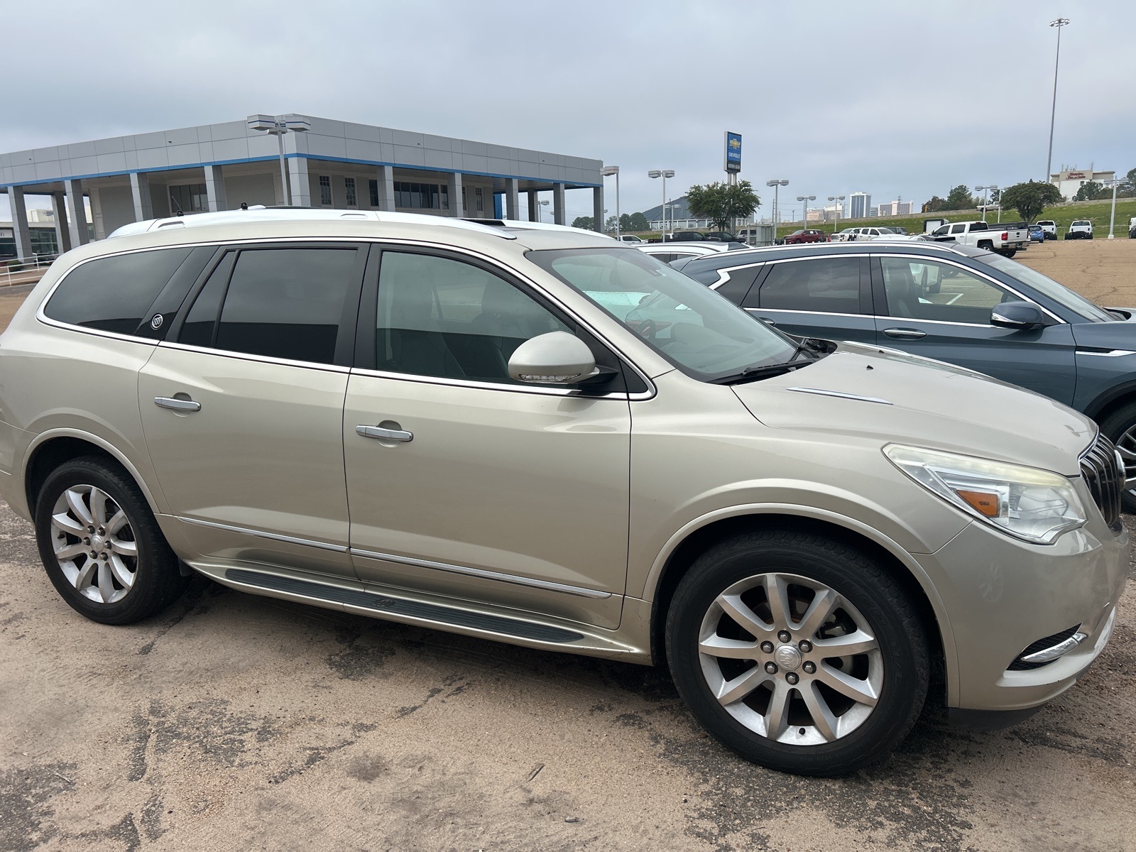 2016 Buick Enclave Premium photo 4