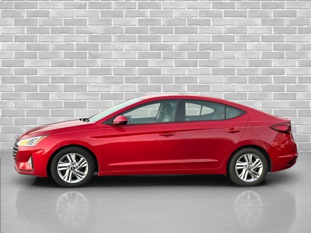 2020 Hyundai Elantra SEL photo 2