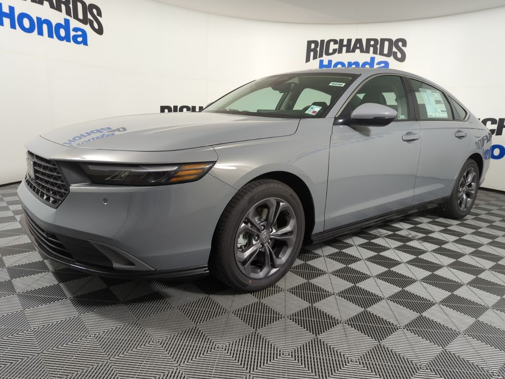 2025 Honda Accord Hybrid EX-L's photo