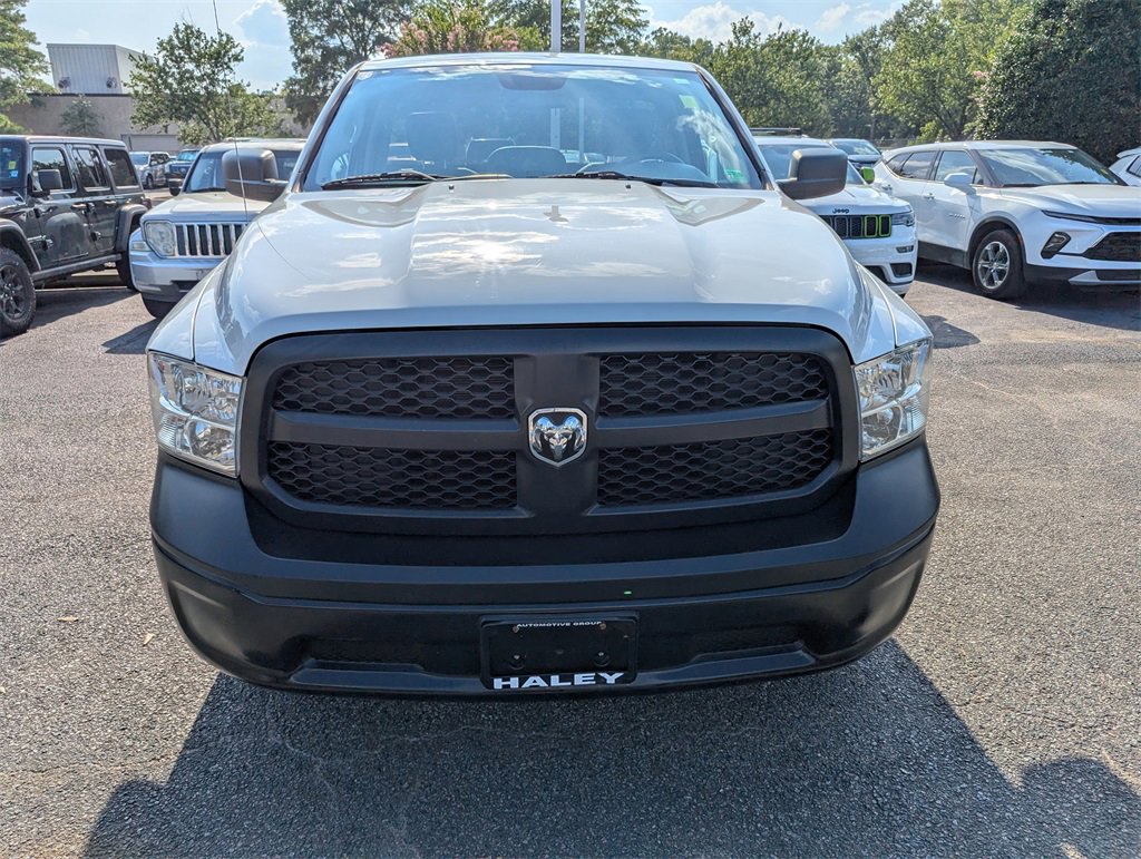2019 Ram 1500 Classic Tradesman photo 2
