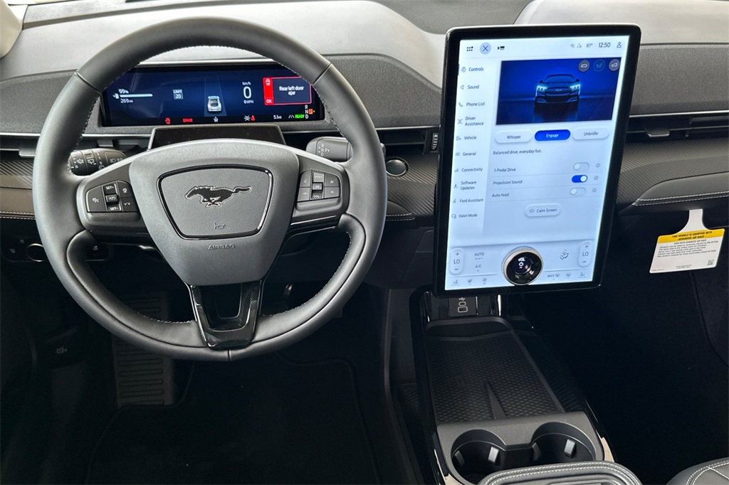 2025 Ford Mustang Mach-E Select photo 11
