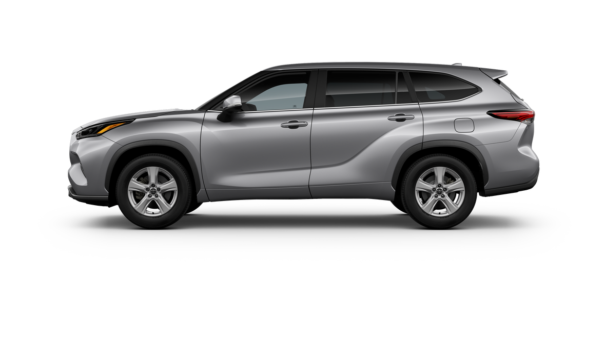 2025 Toyota Highlander LE photo 3