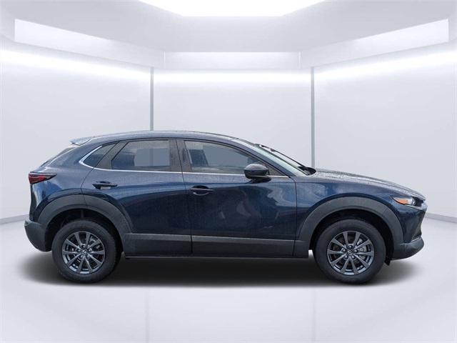 2020 Mazda CX-30 S photo 2
