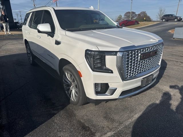 2021 GMC Yukon Denali's photo