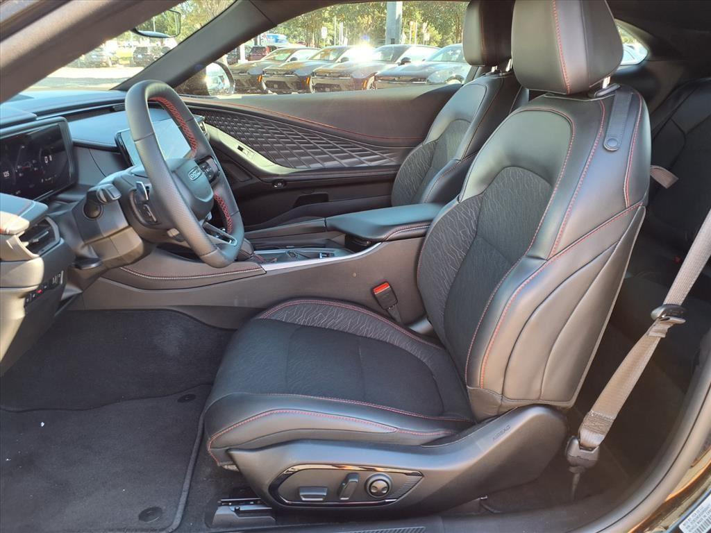 2025 Dodge Charger Daytona R/T photo 3