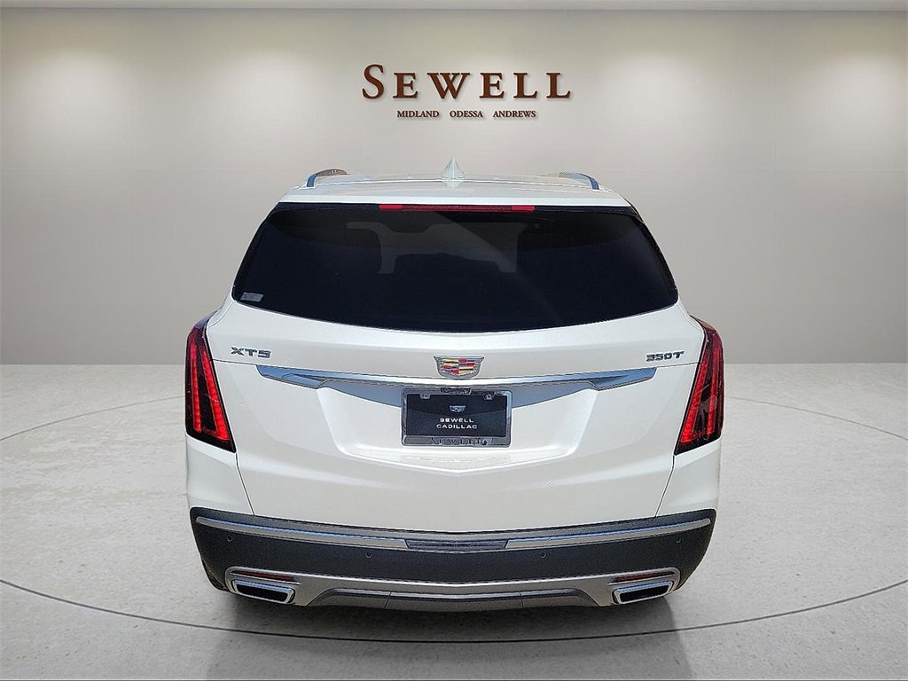 2025 Cadillac XT5 Premium Luxury photo 4