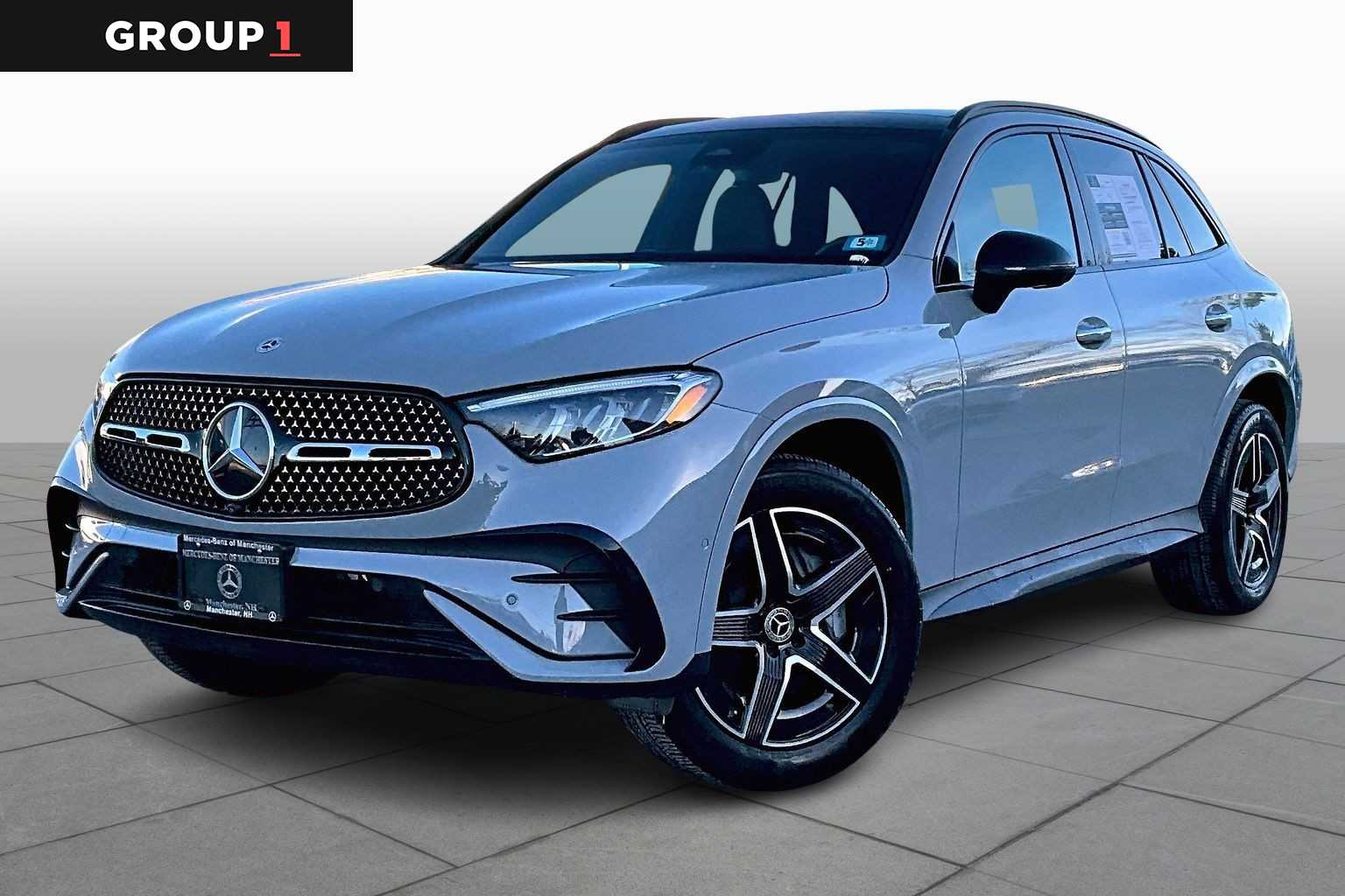 2025 Mercedes-Benz GLC Base's photo