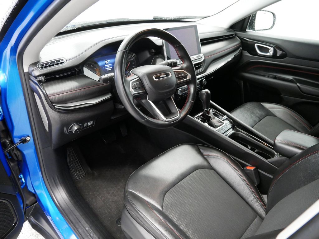 Used 2022 Jeep Compass Trailhawk with VIN 3C4NJDDB2NT132757 for sale in Coon Rapids, Minnesota