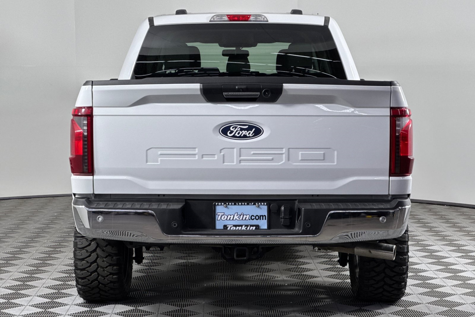 2024 Ford F-150 XLT photo 4