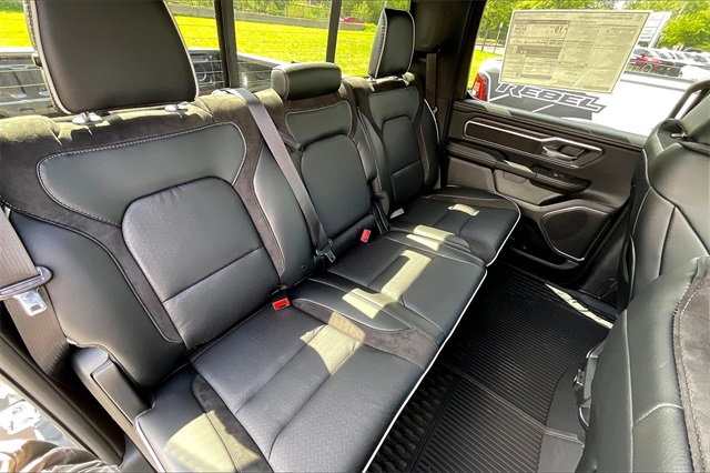 2025 Ram 1500 Laramie photo 24