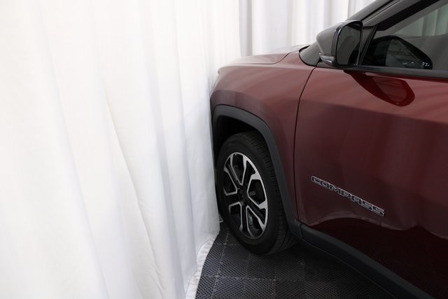 2022 Jeep Compass Limited photo 16