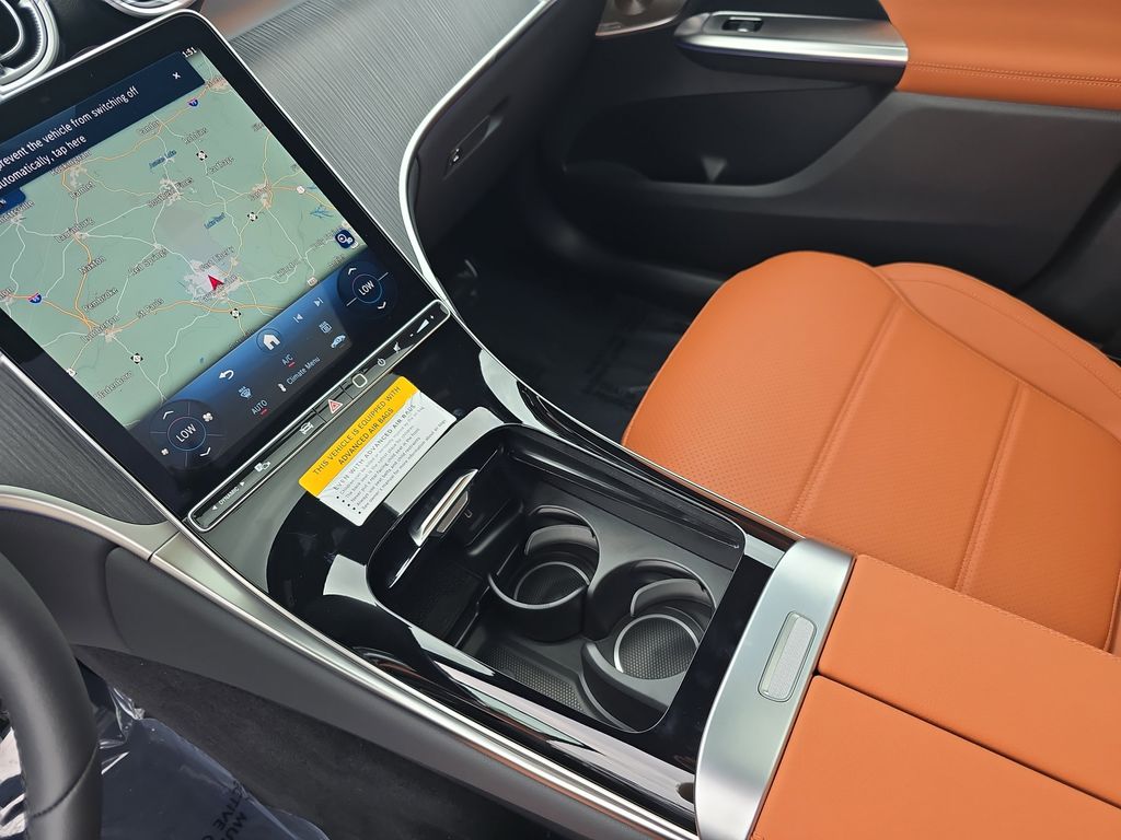 2025 Mercedes Benz GLC 300 photo 22