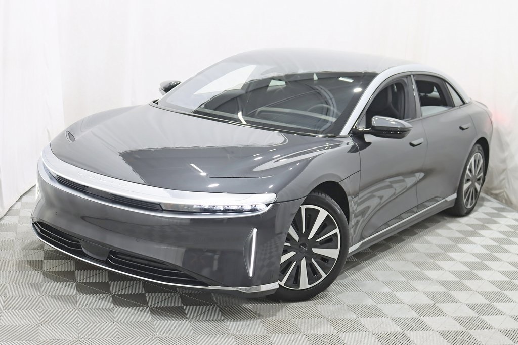 2025 Lucid Air Touring photo 5