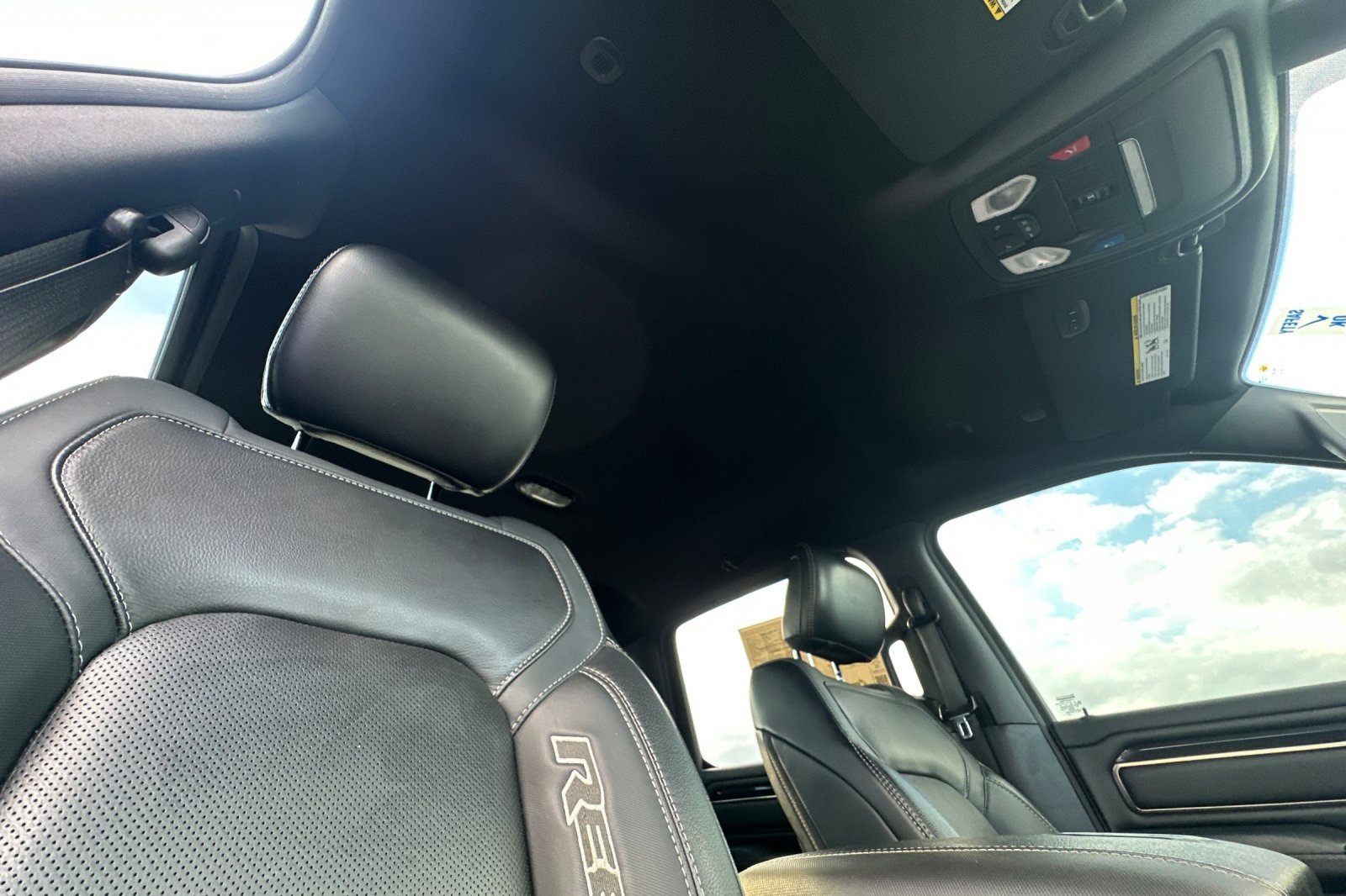 2020 Ram 1500 Rebel photo 18
