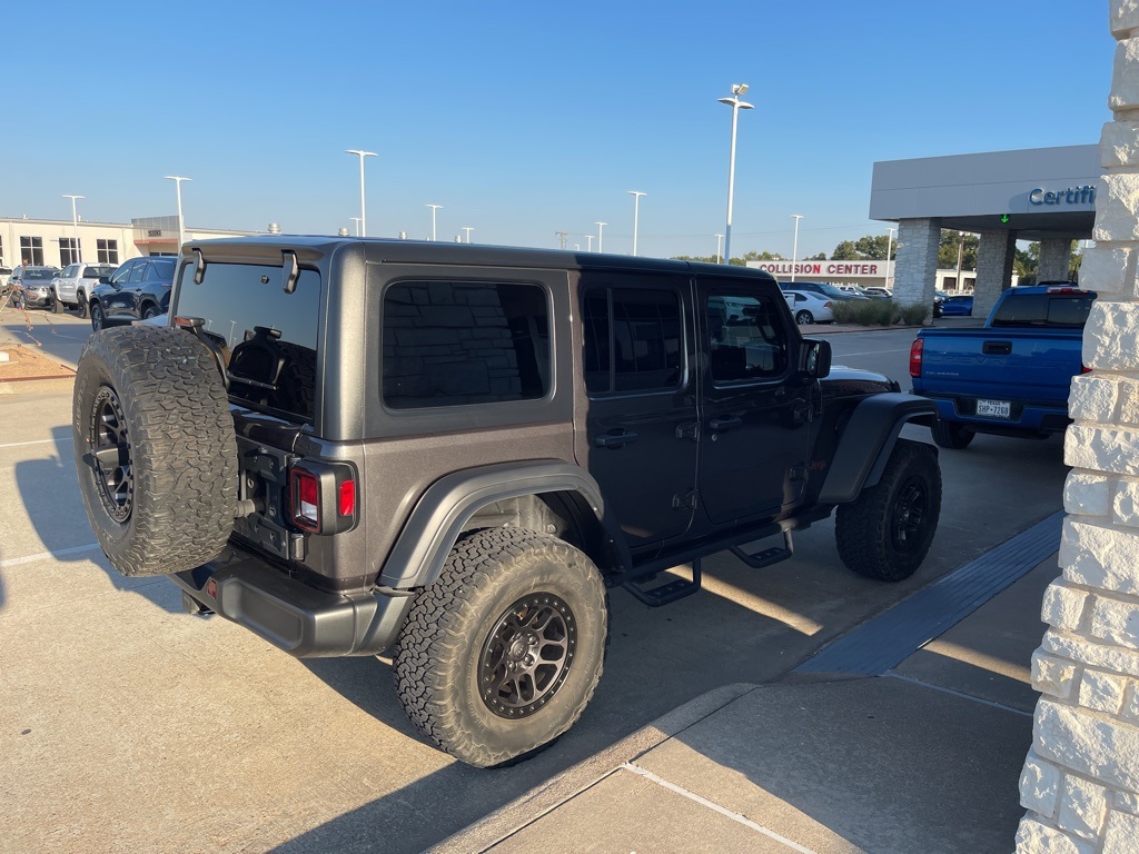 2021 Jeep Wrangler Unlimited Rubicon photo 2