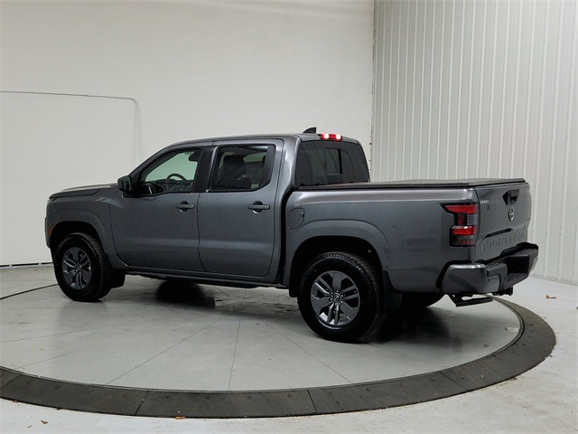 2026 Nissan Frontier SV photo 2