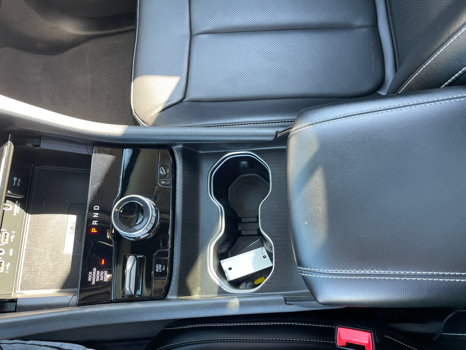 2023 Jeep Cherokee 4xe photo 26