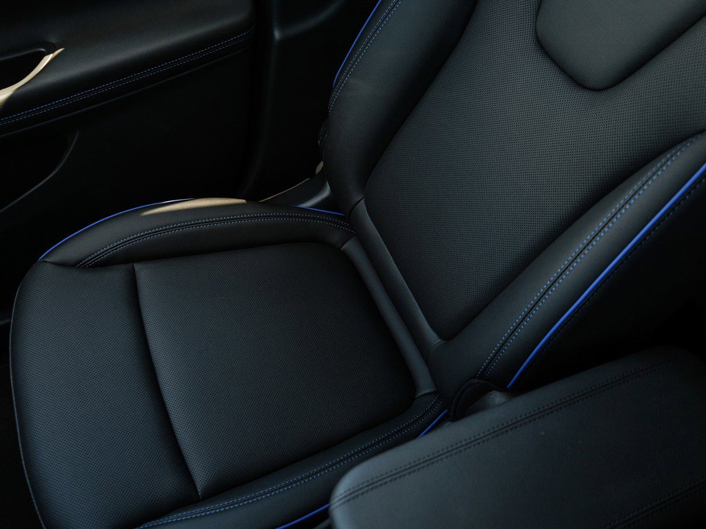 2026 Buick Encore GX Sport Touring photo 23