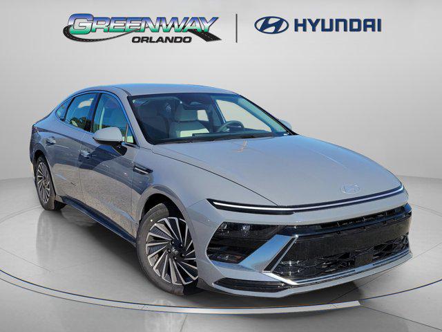 2025 Hyundai Sonata Hybrid SEL's photo