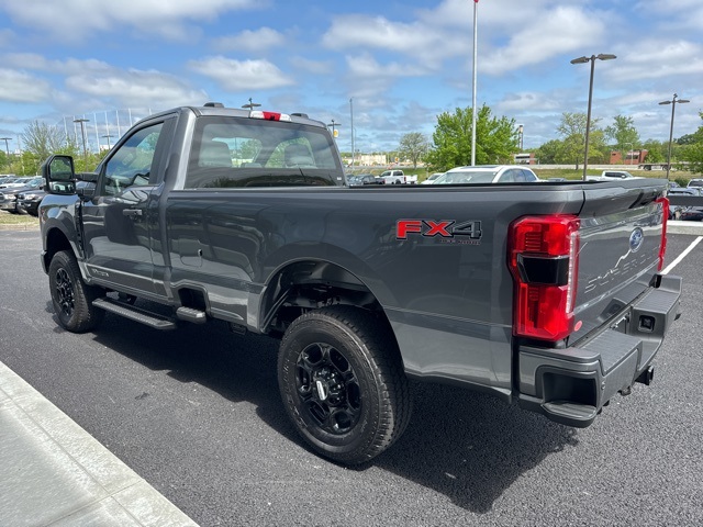 2024 Ford F-350 XL photo 5