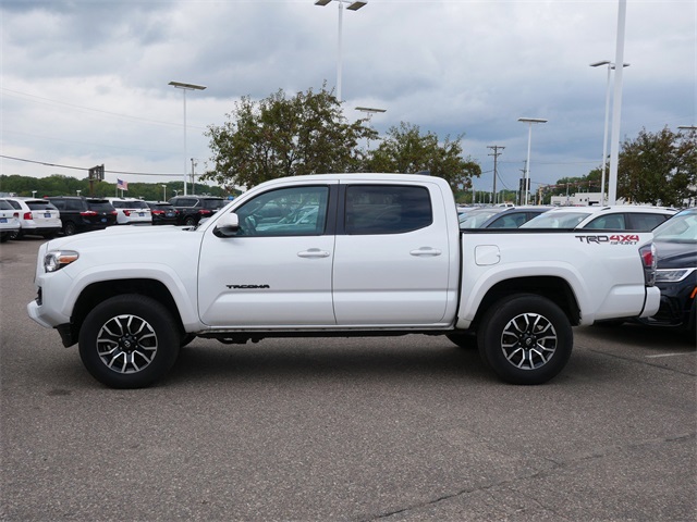2021 Toyota Tacoma TRD Sport V6 photo 4