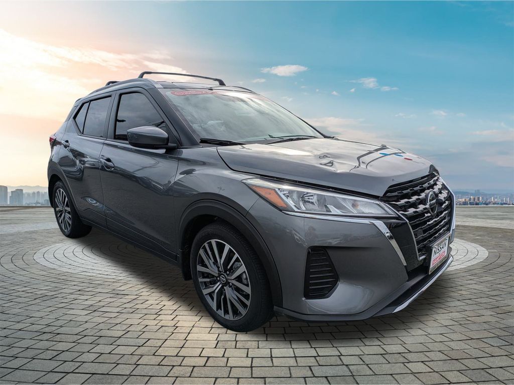 2021 Nissan Kicks SV photo 2