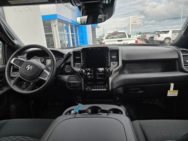 2025 Ram 3500 Tradesman photo 19