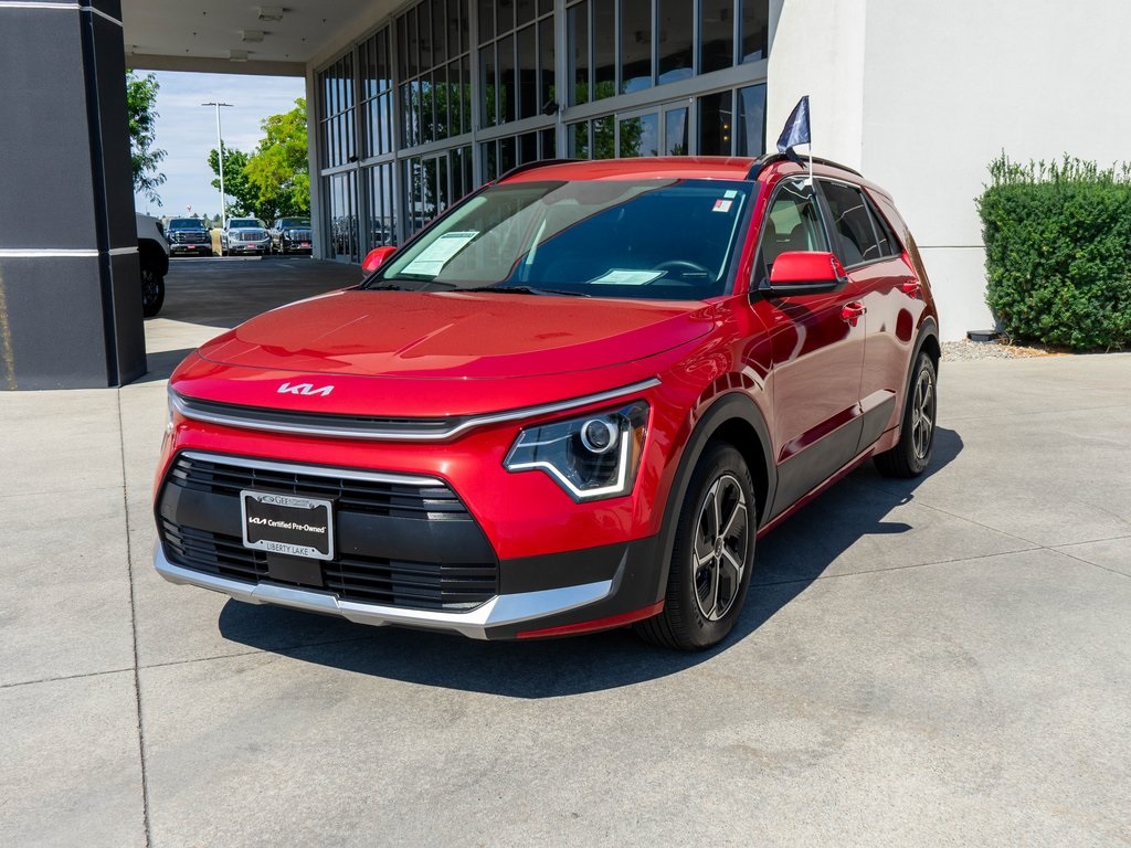 2024 Kia Niro EX photo 2
