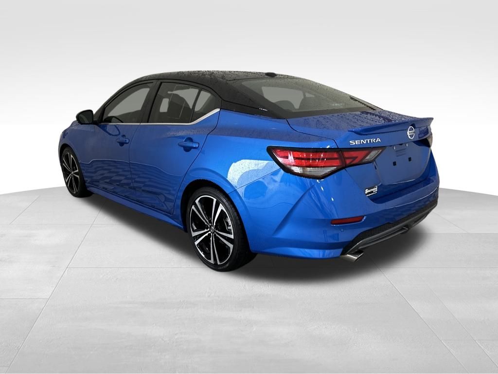 2023 Nissan Sentra SR Premium photo 3