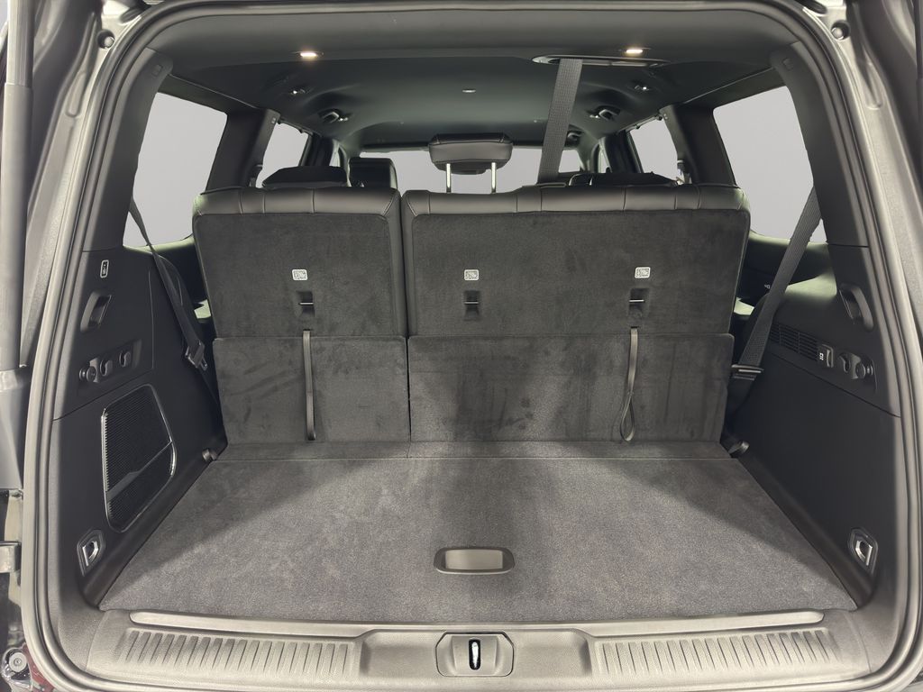2025 Jeep Wagoneer Series II Carbide photo 5